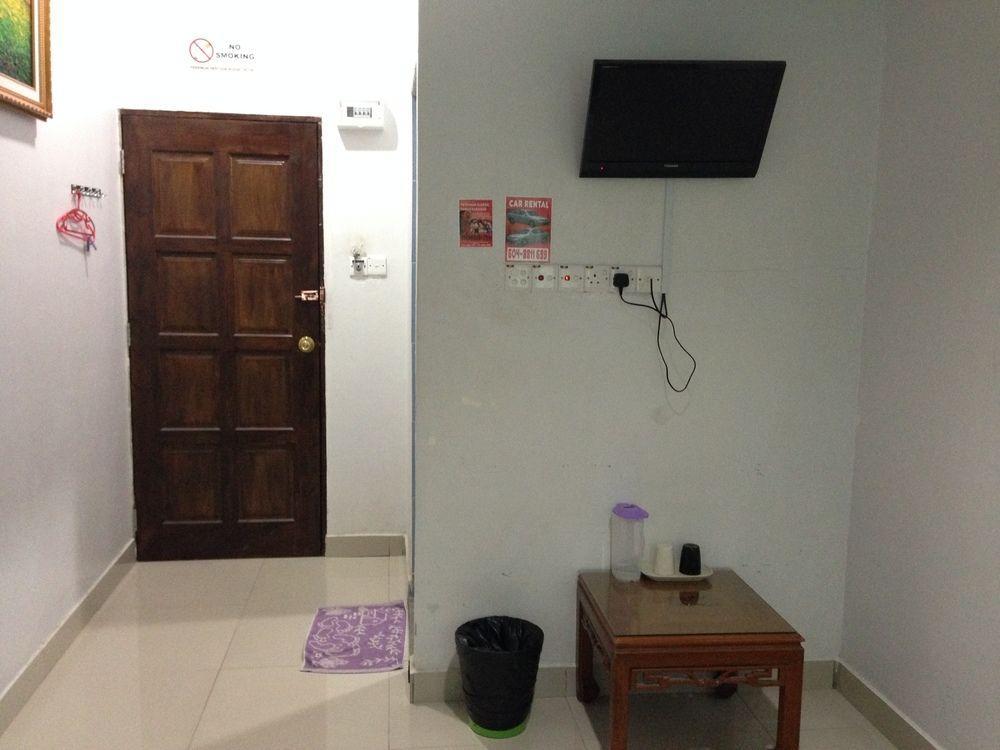丁宜海预算喜来得酒店 峇都丁宜 外观 照片